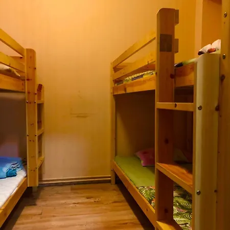 Hostel Travel